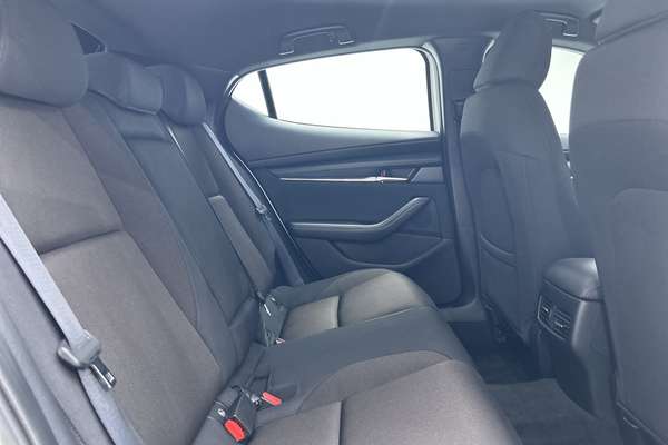2020 Mazda 3 G20 Evolve BP Series thumb-11