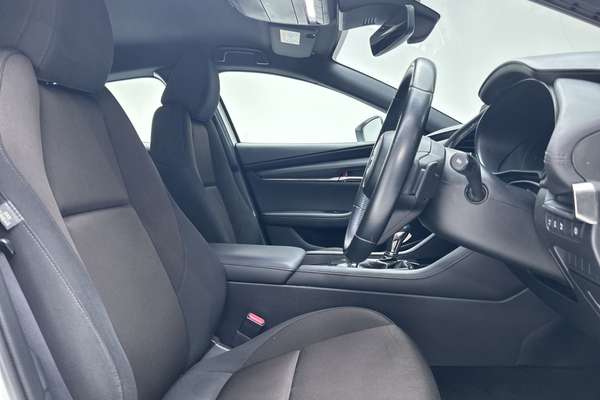 2020 Mazda 3 G20 Evolve BP Series thumb-12