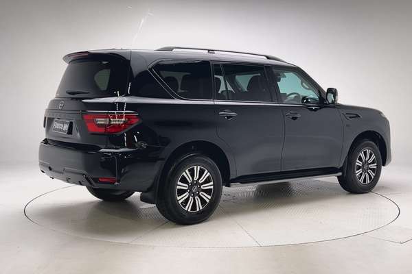 2025 Nissan Patrol Ti-L Y62 thumb-7