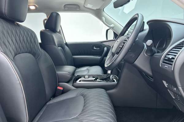 2025 Nissan Patrol Ti-L Y62 thumb-12