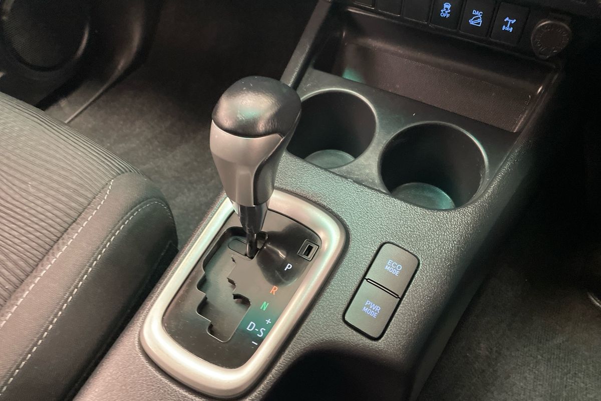 2019 Toyota Hilux SR5 GUN126R 4X4