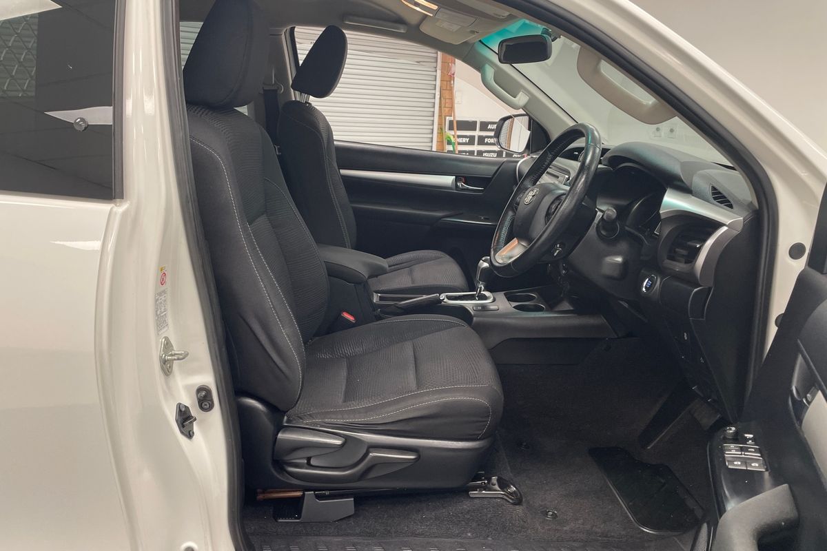 2019 Toyota Hilux SR5 GUN126R 4X4