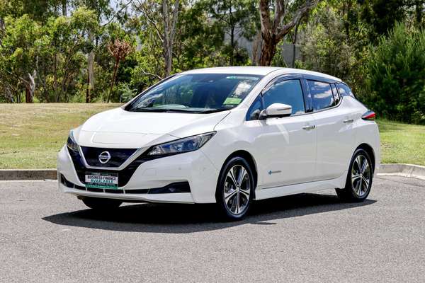 2018 Nissan LEAF G (ELECTRIC) ZE1