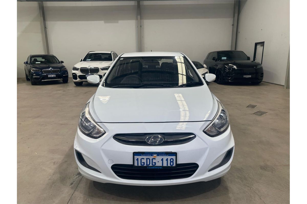 2016 Hyundai Accent Active RB4