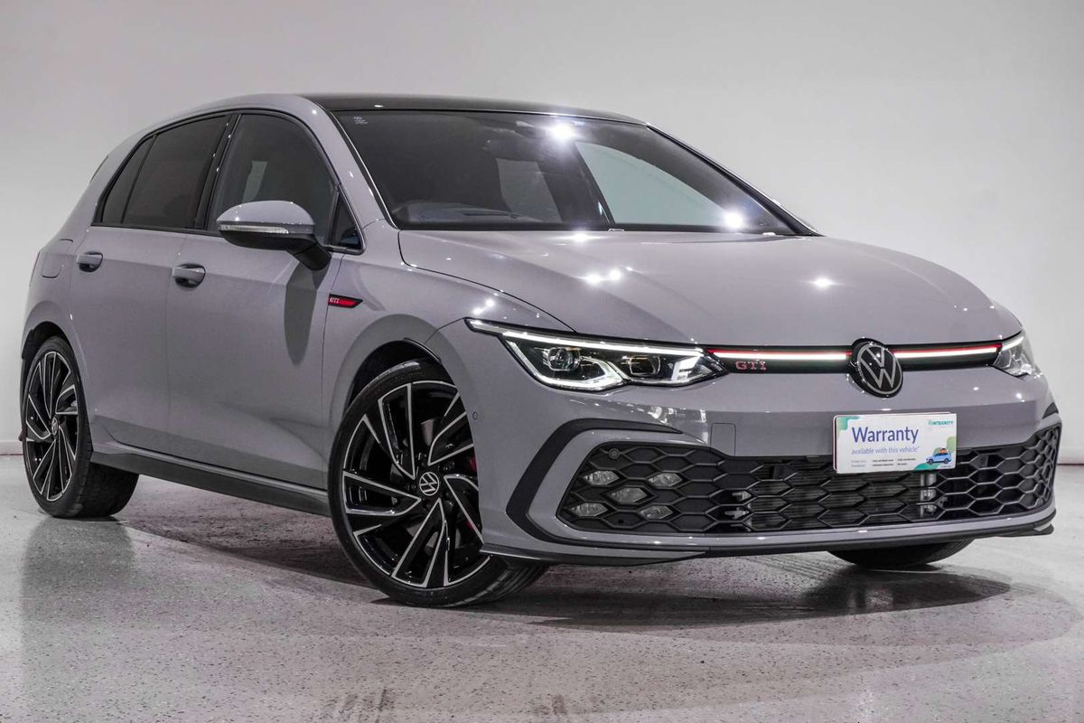 2024 Volkswagen Golf GTI 8