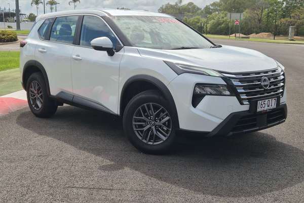 2026 Nissan X-TRAIL ST T33