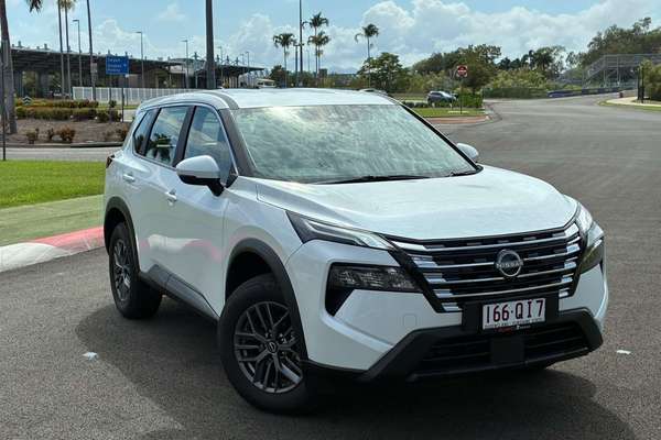 2026 Nissan X-TRAIL ST T33