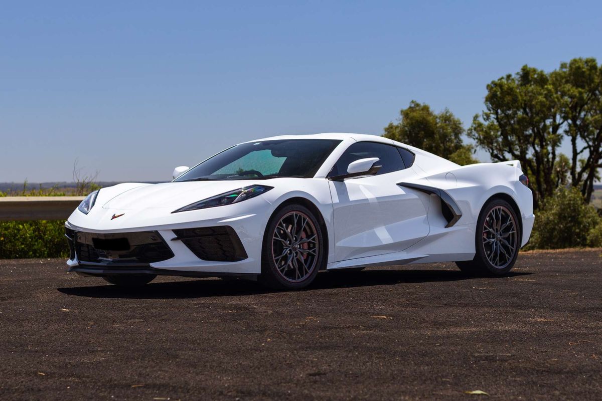 2023 Chevrolet Corvette Stingray 2LT C8