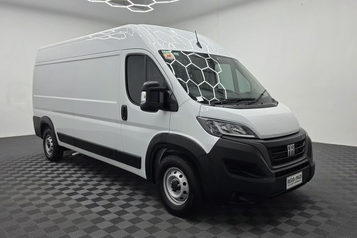 2022 Fiat Ducato Series 8 LWB Mid Roof