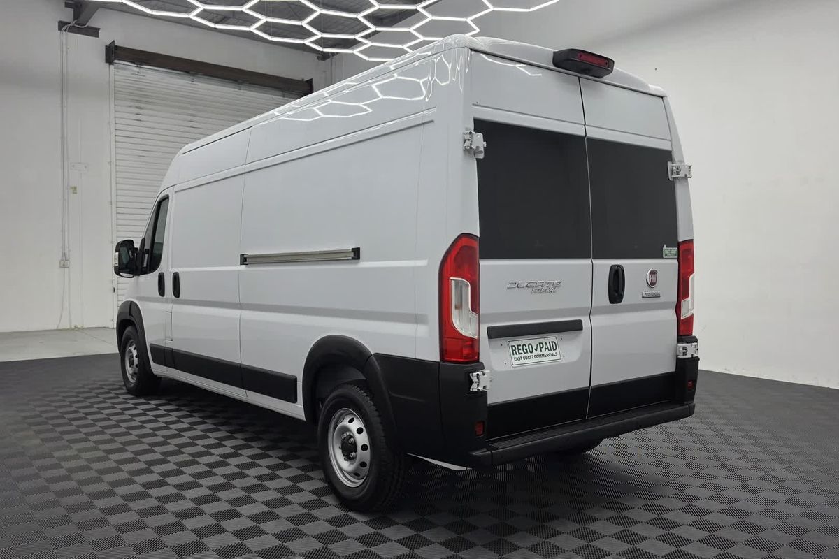 2022 Fiat Ducato Series 8 LWB Mid Roof