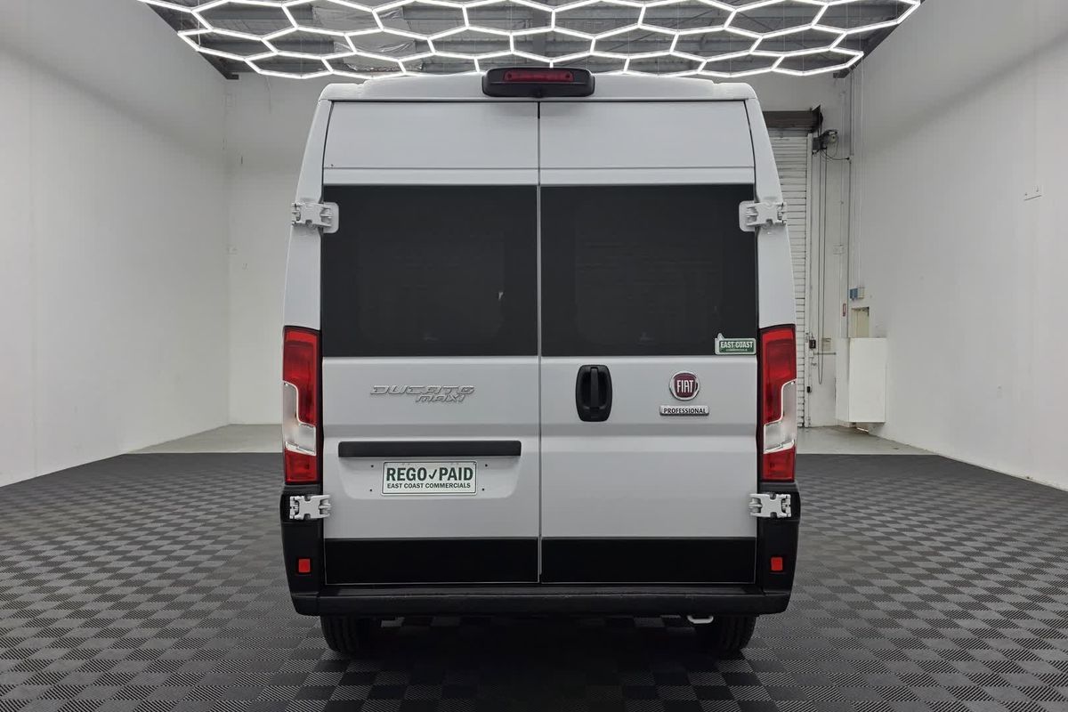 2022 Fiat Ducato Series 8 LWB Mid Roof