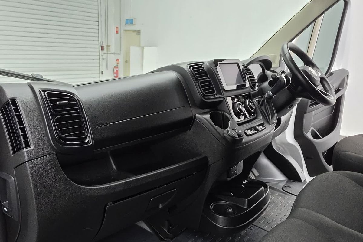 2022 Fiat Ducato Series 8 LWB Mid Roof