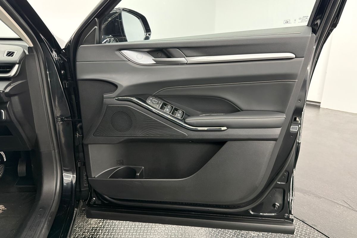 2023 GWM Haval H6 Lux B01