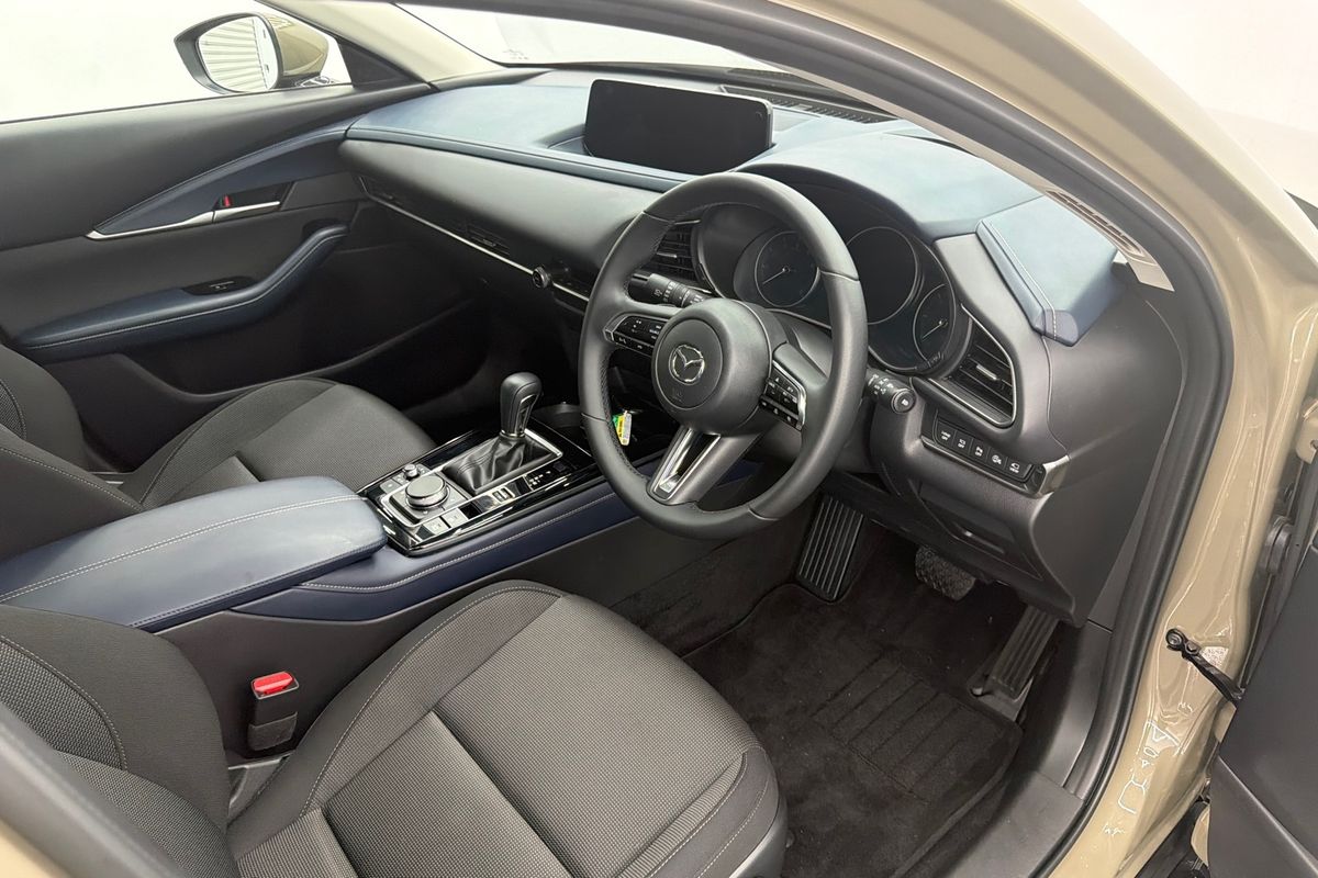 2025 Mazda CX-30 G20 Evolve DM Series