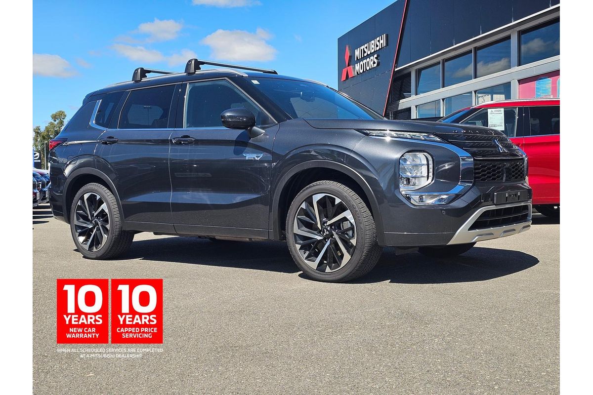 2025 Mitsubishi Outlander PHEV Exceed Tourer ZM
