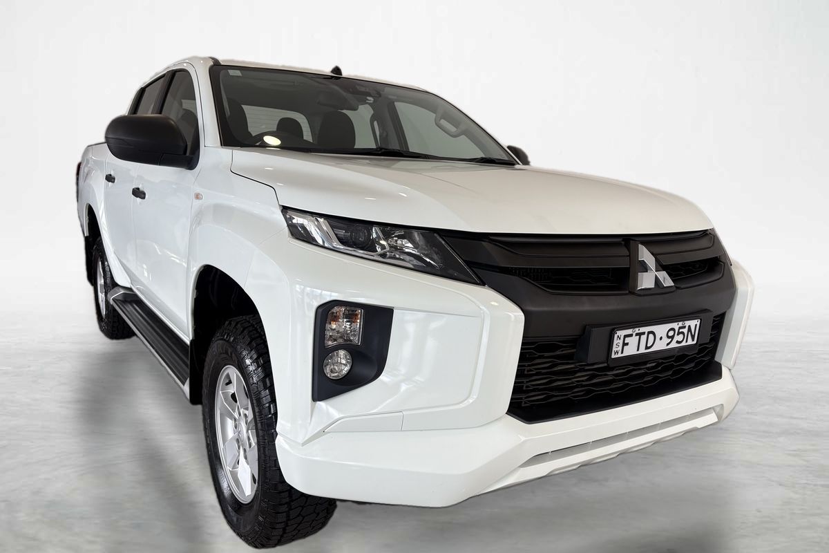 2021 Mitsubishi Triton GLX+ MR 4X4