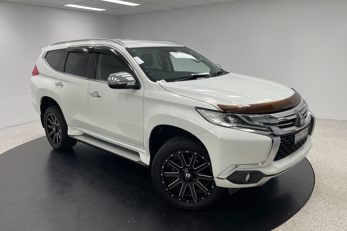 2019 Mitsubishi Q