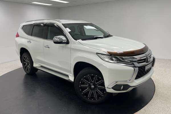 2019 Mitsubishi Q