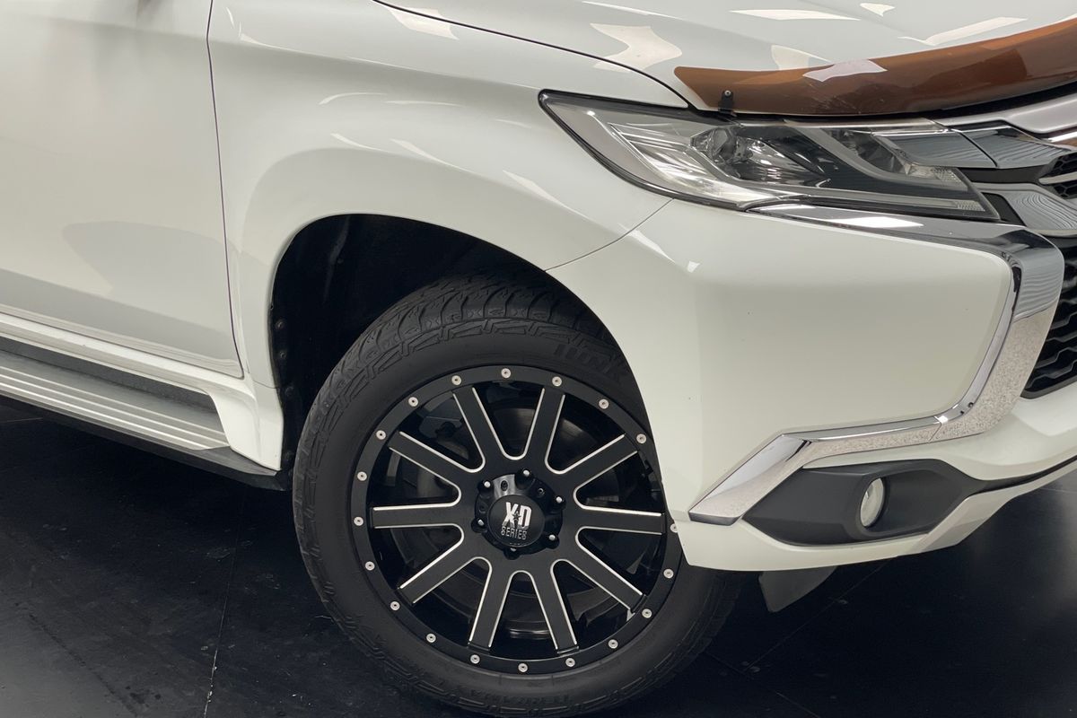 2019 Mitsubishi Q