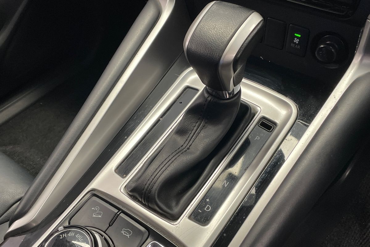 2019 Mitsubishi Q