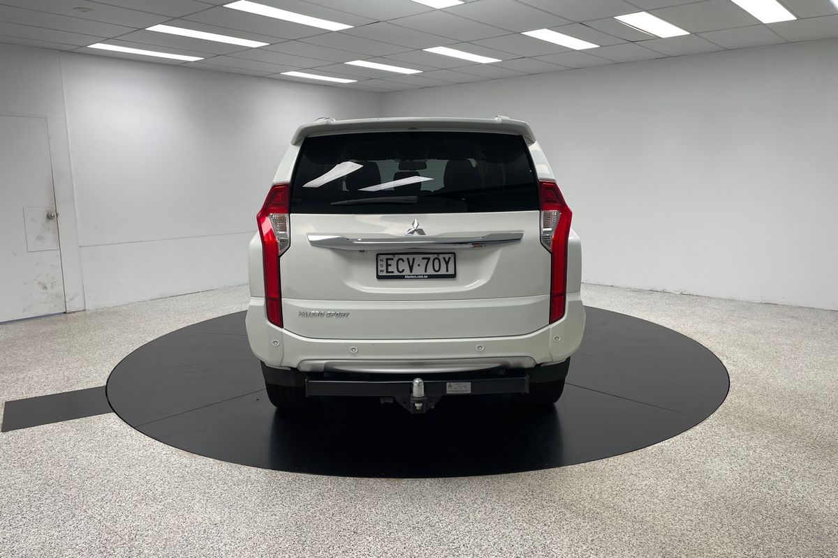 2019 Mitsubishi Q