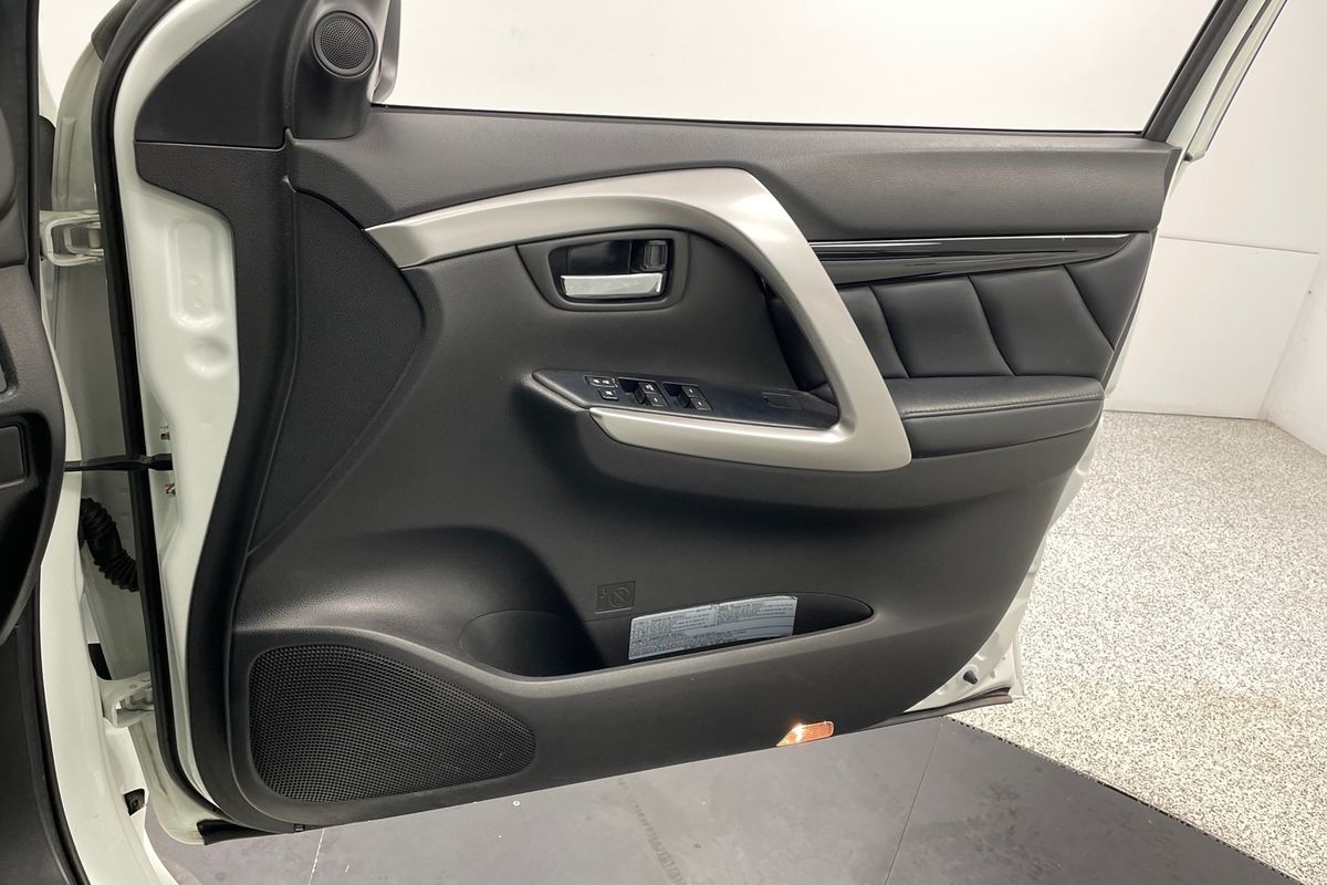 2019 Mitsubishi Q