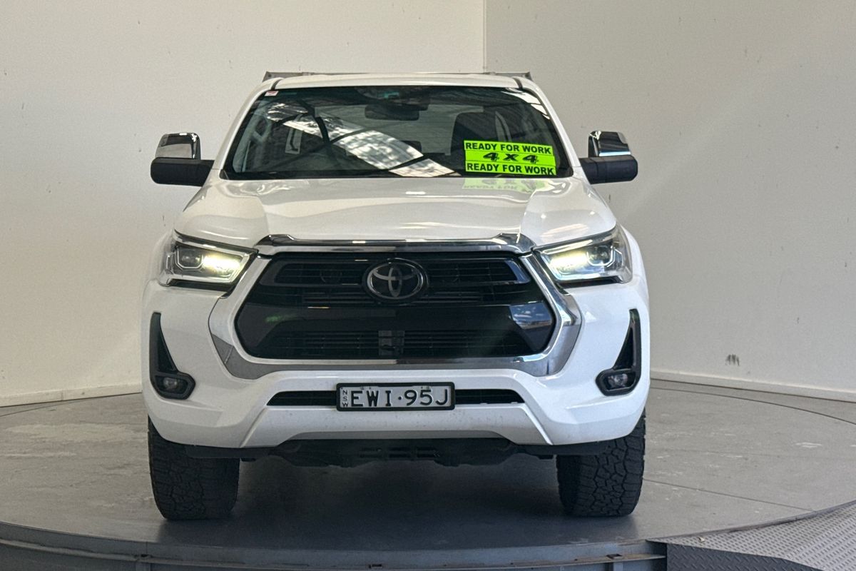 2022 Toyota Hilux SR5 GUN126R 4X4