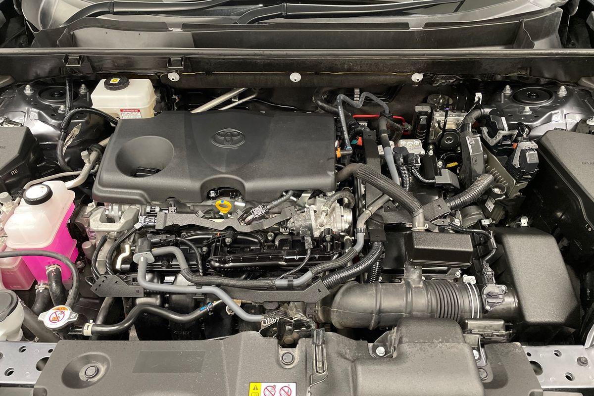 2025 Toyota RAV4 Cruiser AXAH52R