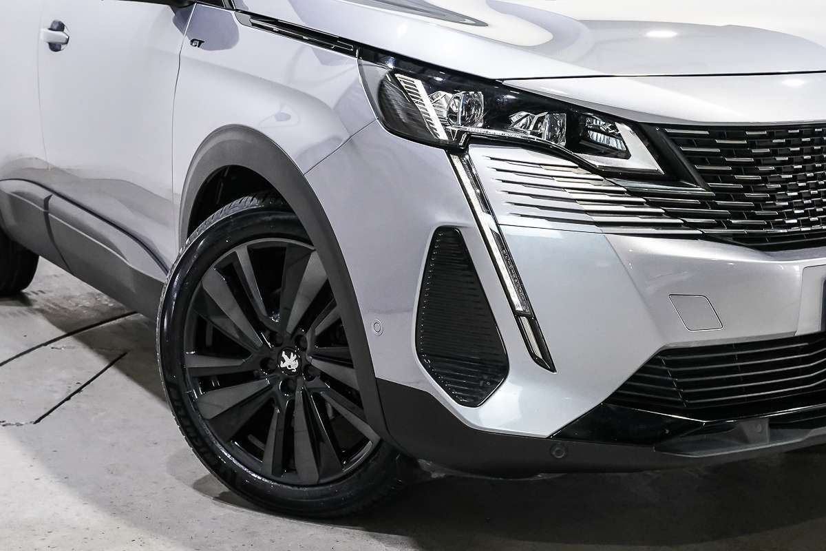 2023 Peugeot 3008 GT Sport P84