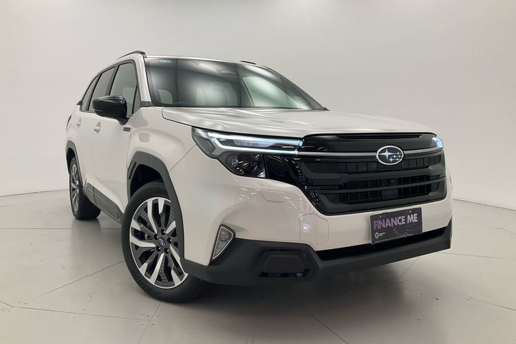 2025 Subaru Forester Hybrid Touring S6