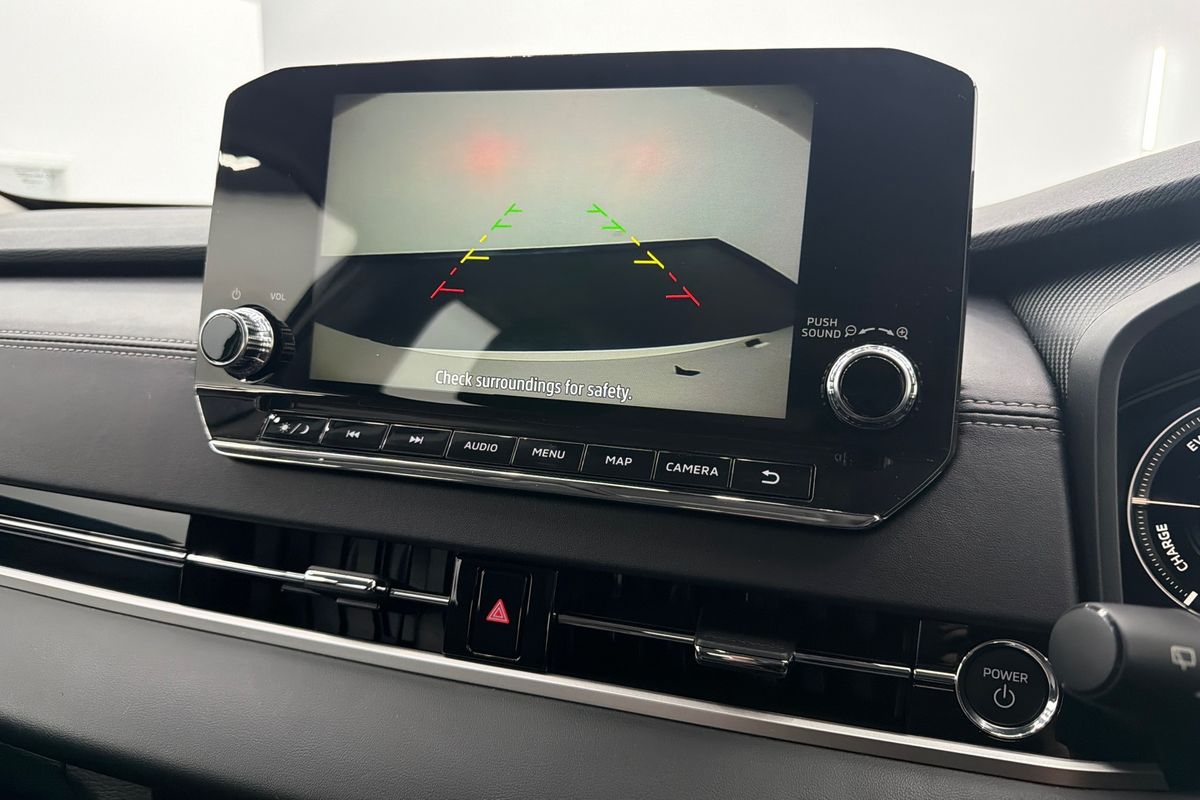 2024 Mitsubishi Outlander PHEV ES ZM