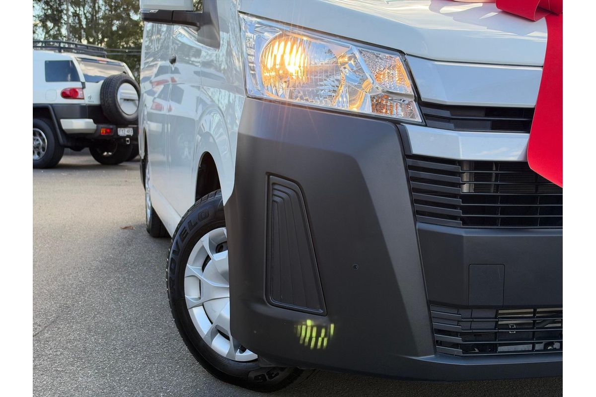 2023 Toyota Hiace GDH300R LWB