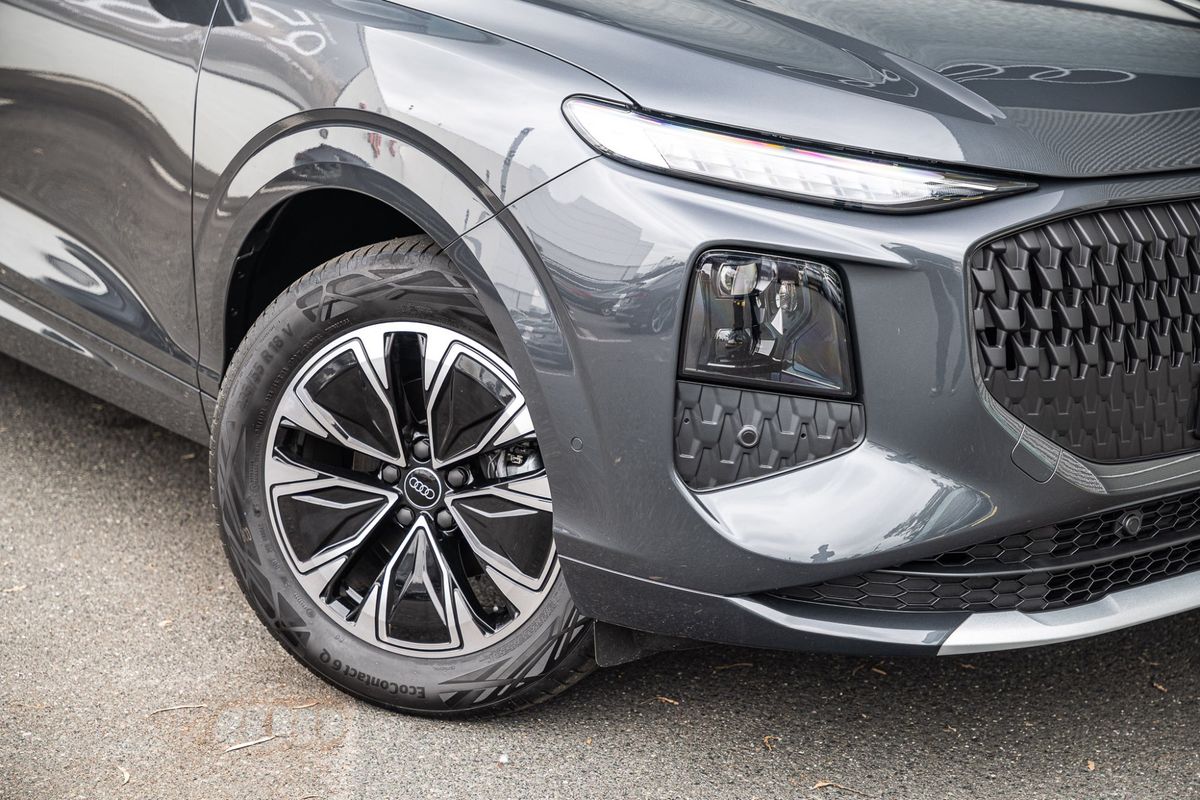 2026 Audi Q3 TFSI 110kW FJ