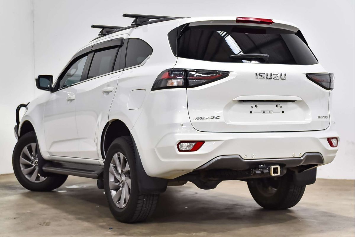 2024 Isuzu MU-X LS-U