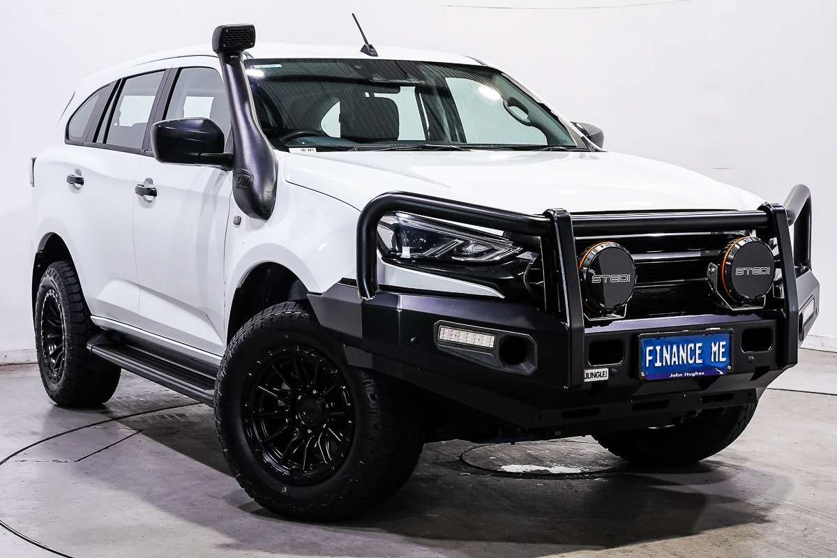 2023 Isuzu MU-X LS-M