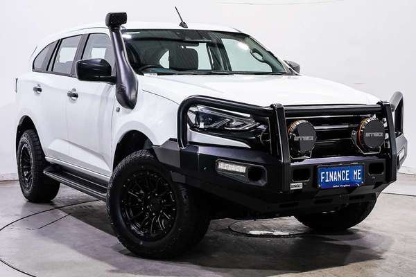 2023 Isuzu MU-X LS-M