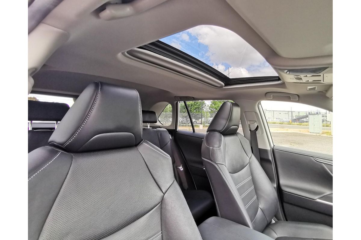 2022 Toyota RAV4 Cruiser AXAH52R