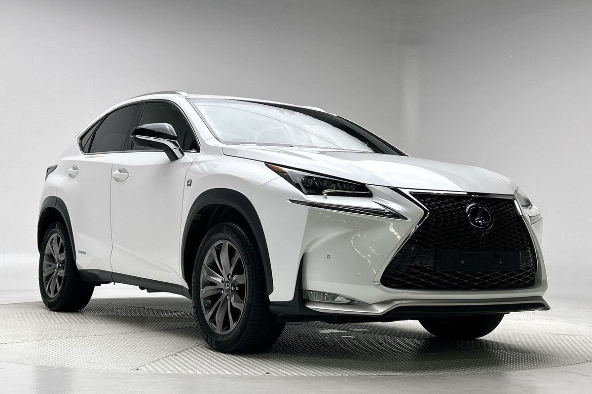 2015 Lexus NX NX300h F Sport AYZ15R