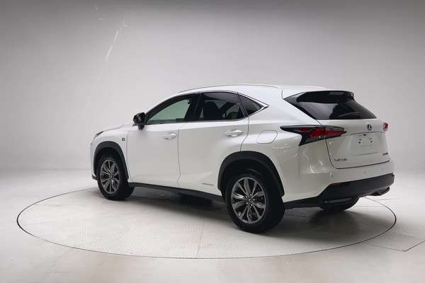 2015 Lexus NX NX300h F Sport AYZ15R thumb-5