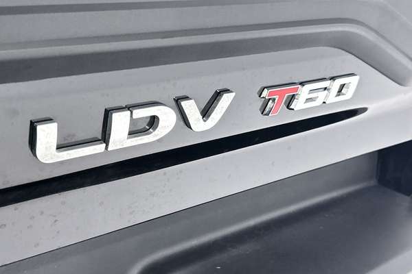 2025 LDV T60 Max PRO SK8C 4X4 thumb-21