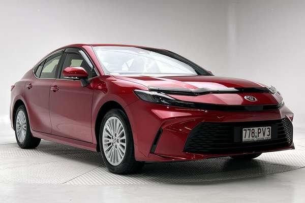 2026 Toyota Camry Ascent AXVH80R thumb-0
