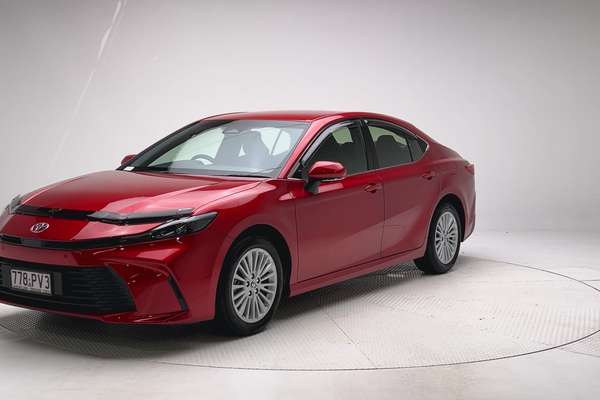 2026 Toyota Camry Ascent AXVH80R thumb-5