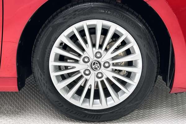 2026 Toyota Camry Ascent AXVH80R thumb-9