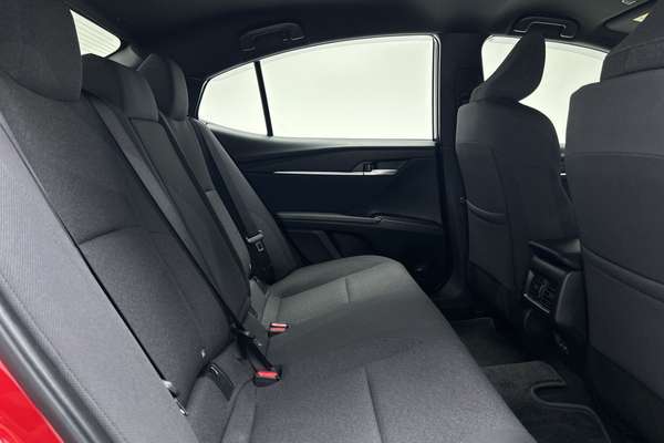 2026 Toyota Camry Ascent AXVH80R thumb-11