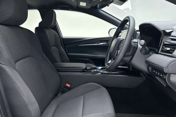 2026 Toyota Camry Ascent AXVH80R thumb-12