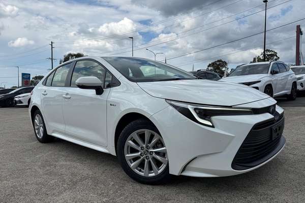 2025 Toyota Corolla Ascent Sport Hybrid ZWE219R