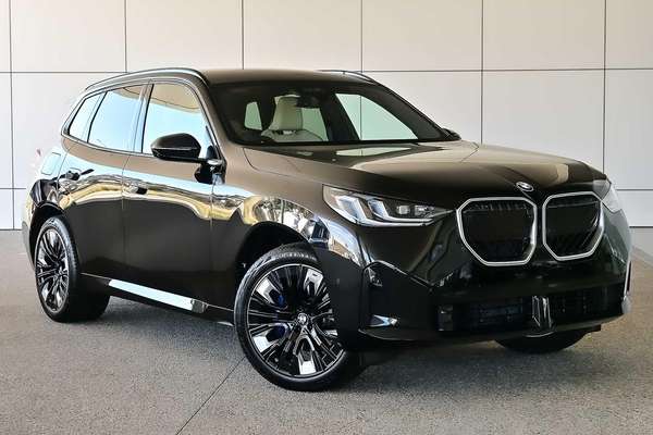 2025 BMW X3 30e xDrive G45