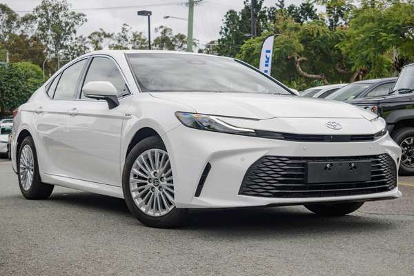 2025 Toyota Camry Ascent AXVH80R