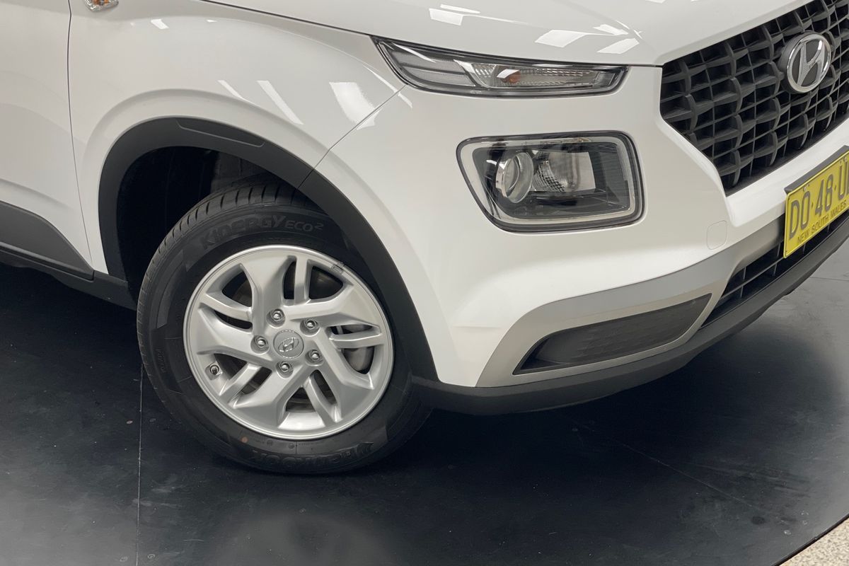 2025 Hyundai Venue Active QX.V5