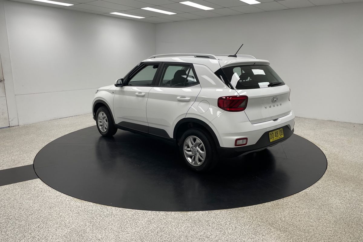 2025 Hyundai Venue Active QX.V5
